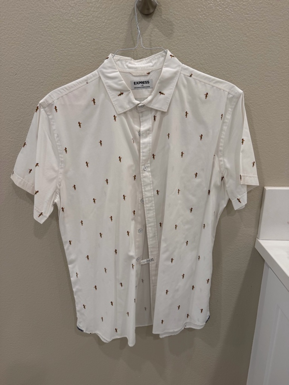 Express Men’s White Short-Sleeve Button-Down Shirt with Brown Palm Motif